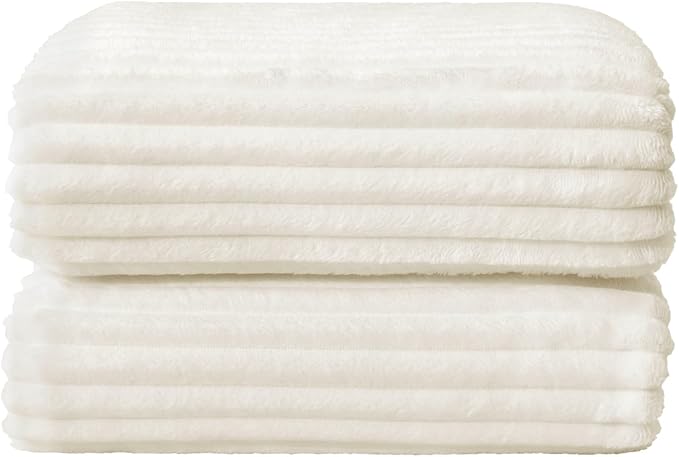BEDELITE 3D Ribbed Jacquard Cream Full Size Blankes - Image 8