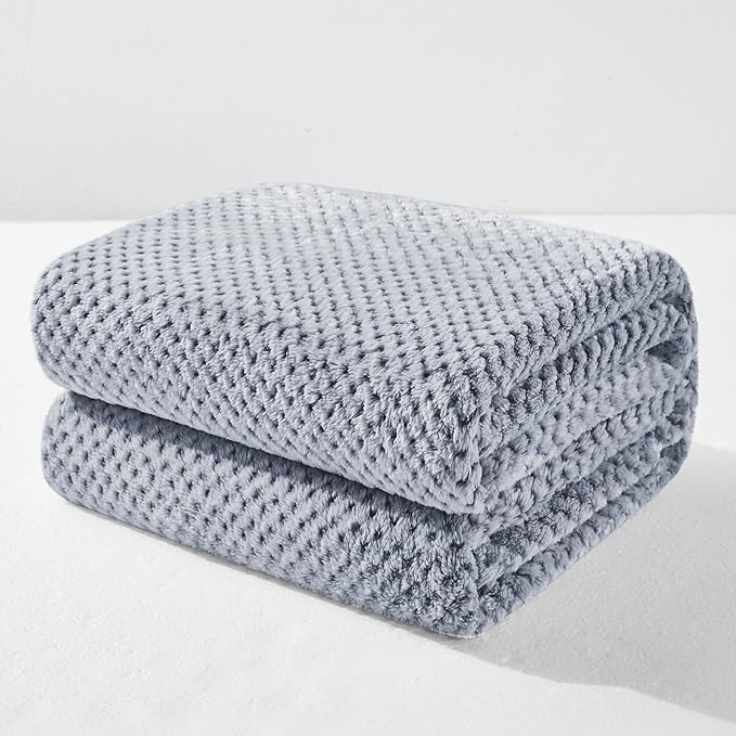 Exclusivo Mezcla Soft Waffle Fleece Bed Blanket Queen Size, Heather Navy | by ExclusivoMezcla