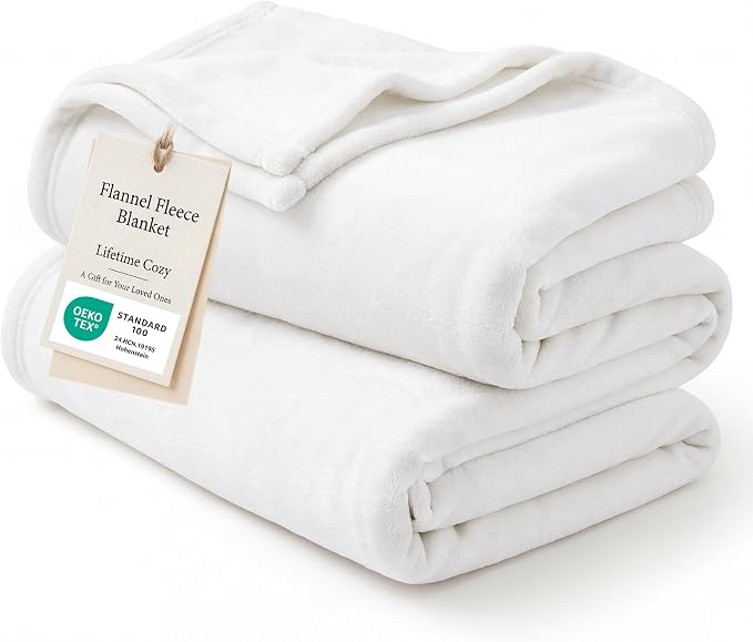 Bedsure GentleSoft Fleece Bed Blankets Full Size White by Unknown