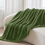 BEDELITE Ribbed Fleece Throw Blanket - Image 8