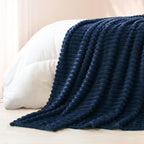 Exclusivo Mezcla Striped Queen Size Fleece Blanket - Image 6