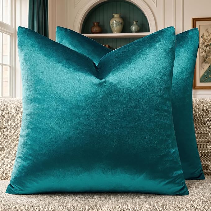 GIGIZAZA Teal Velvet Pillow Covers 18x18 Decorative Pillows Pack of 2 | Blue by GIGIZAZAFocusingonhomedecoration