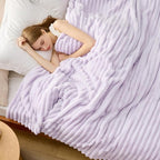Bedsure Soft Full Size Fleece Blankets - Image 4