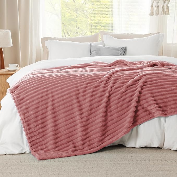 Bedsure Soft Queen Size Blanket - Image 3