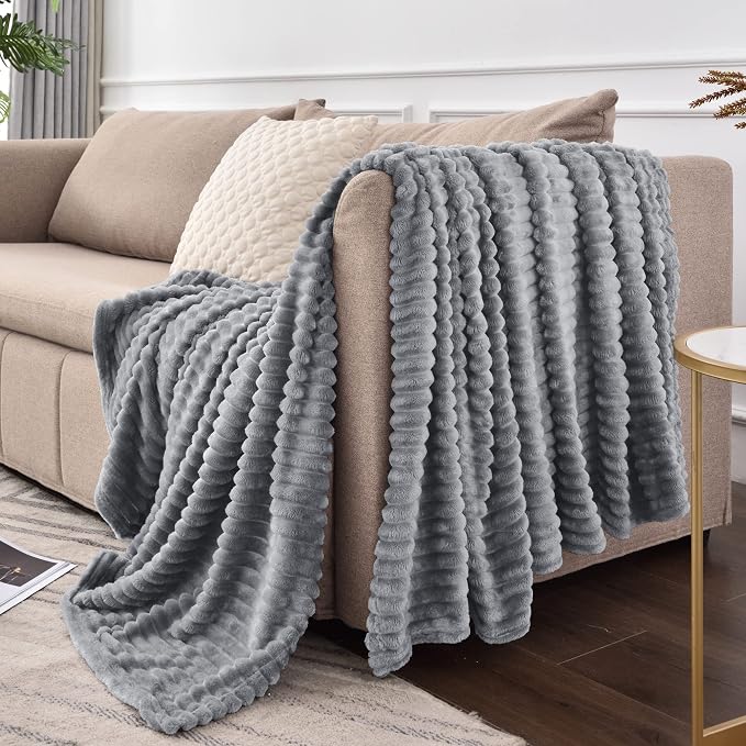 BEDELITE 3D Ribbed Jacquard Grey Full Size Blankes - Image 5