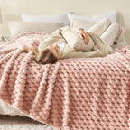 NEWCOSPLAY Fleece Clouds Cozy Queen Blanket - Image 3