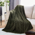 EXQ Home King Size Blanket for Bed or Couch - Image 3