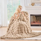 BENVWE Faux Fur Throw Blanket for Couch - Image 4