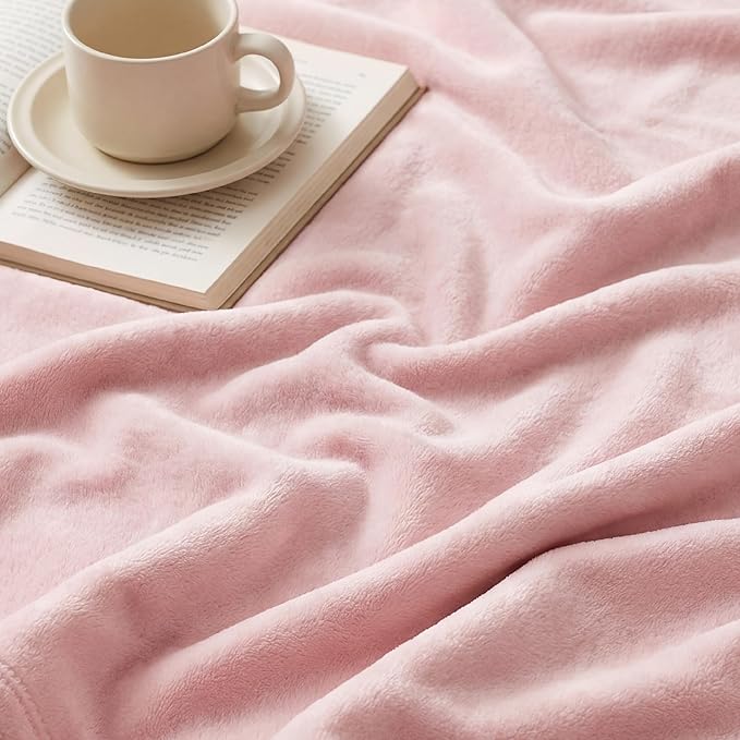 Bedsure GentleSoft Pink Fleece Blankets Queen Size - Image 5
