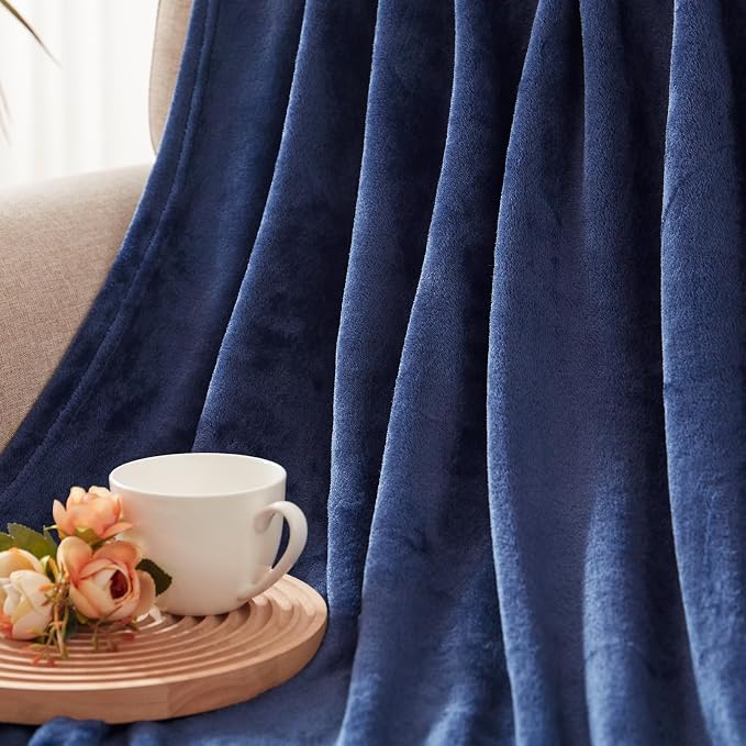 Exclusivo Mezcla Soft Fleece Throw Blanket - Image 7