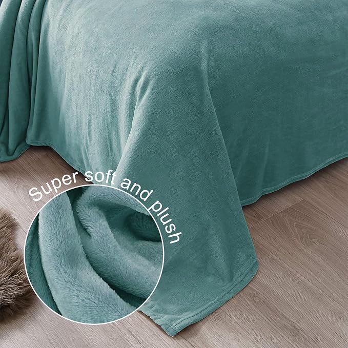 Exclusivo Mezcla Soft Fleece Throw Blanket - Image 5