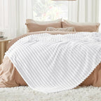 Bedsure Soft King Size Blankets - Image 3