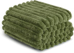 Exclusivo Mezcla Striped Fleece Throw Blanket - Image 8
