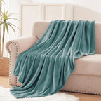 Exclusivo Mezcla Soft Fleece Throw Blanket - Image 3