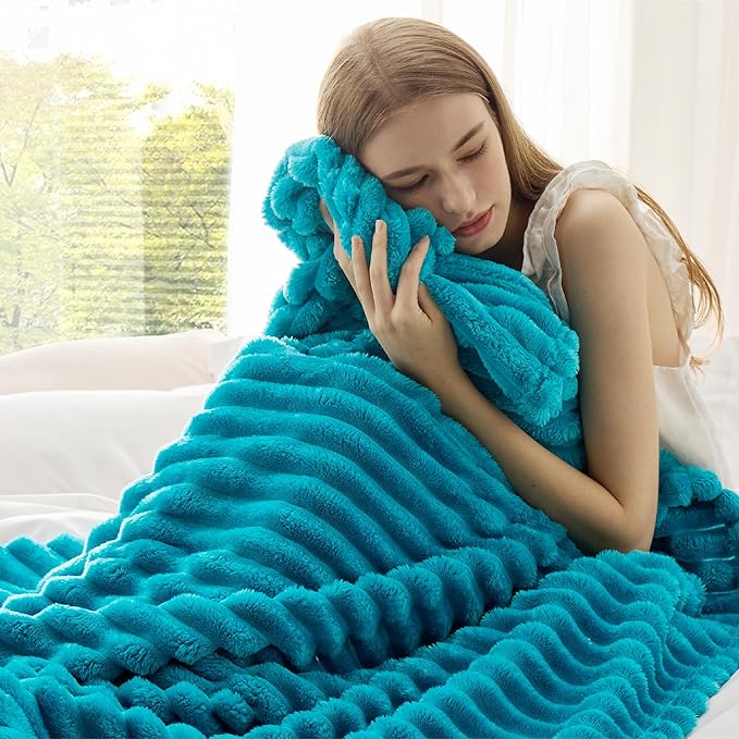 Bedsure Soft Throw Blanket for Couch Decor Gifts Teal 50"x70" | Birthday Gifts - Image 4