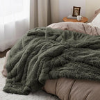 Bedsure GentleSoft Fluffy Olive Green King Size Blanket - Image 7