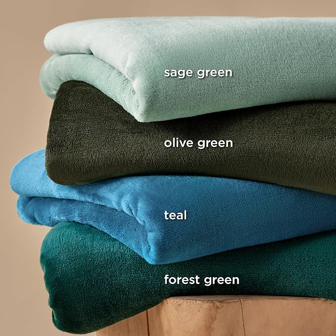 Bedsure GentleSoft Fleece Throw XL Blanket Sage Green - Image 5