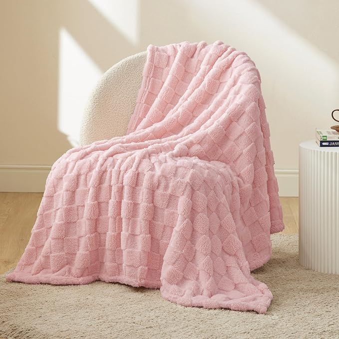 Bedsure GentleSoft Twin XL Blanket - Image 6