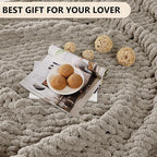 L'AGRATY Chunky Knit Throw Blanket - Image 7