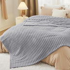 Bedsure Soft Queen Size Blanket - Image 7