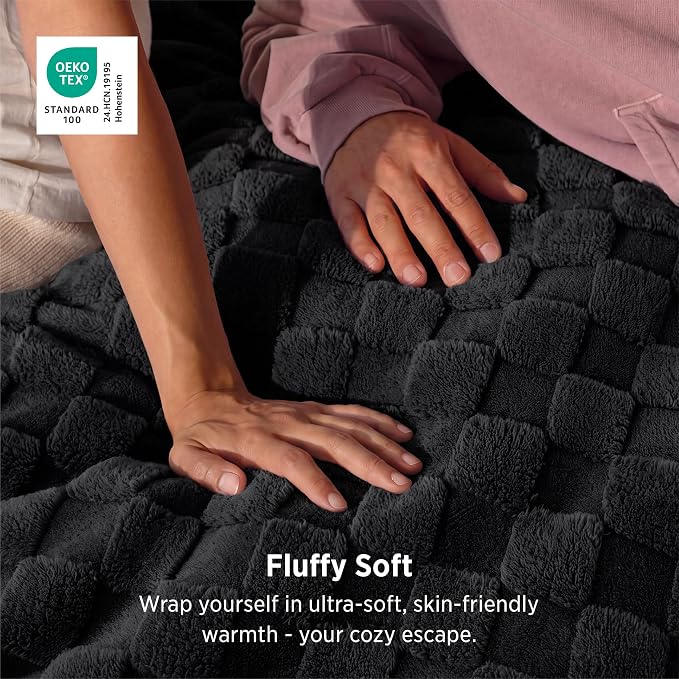 Bedsure GentleSoft Black Throw Blanket - Image 2