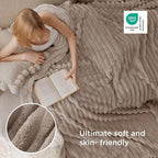 Bedsure Full Size Fleece Blankets - Image 4