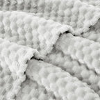 EXQ Home Gentle Soft Fleece Throw Blanket – Cozy Lightweight 3D Imitation - Image 4